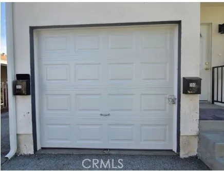 1 Car garage