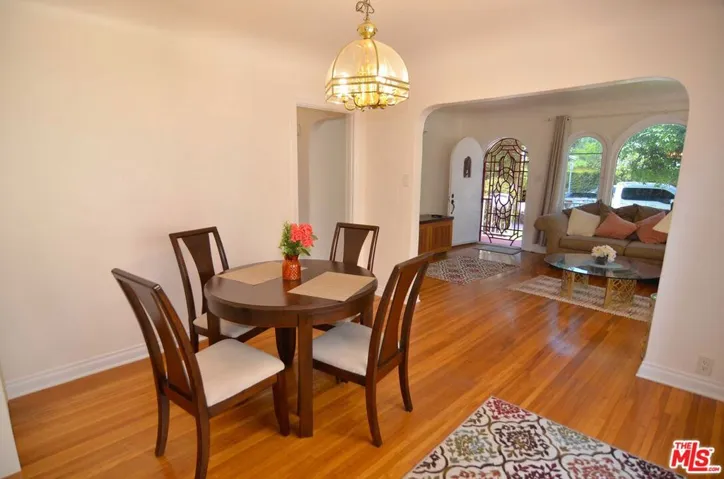 1252 S Burnside Avenue, Los Angeles, California 90019