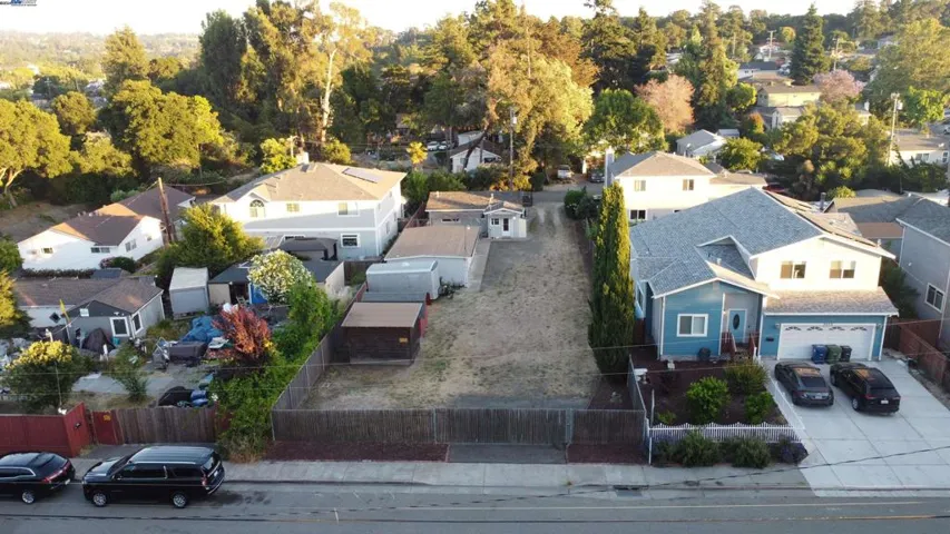 2044 Vivian St, Castro Valley, California 94546