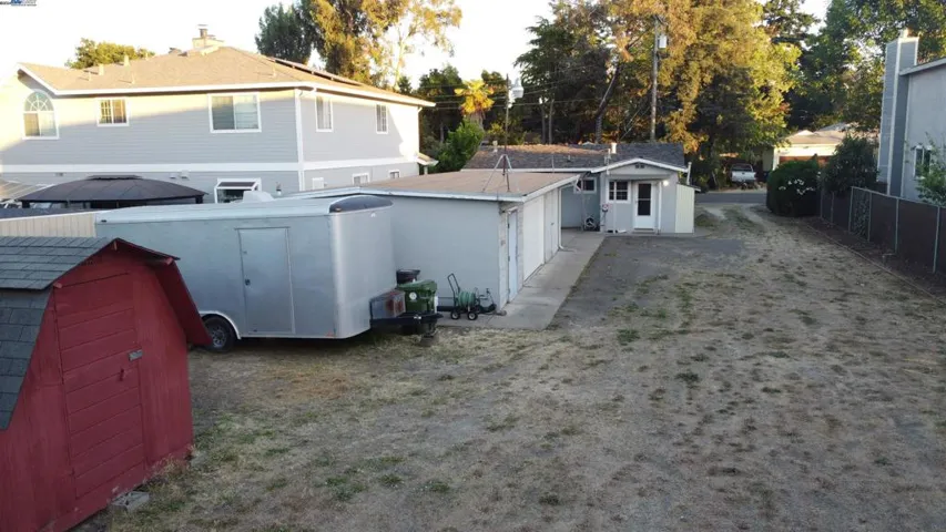 2044 Vivian St, Castro Valley, California 94546