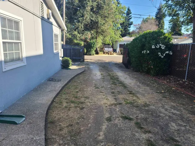 2044 Vivian St, Castro Valley, California 94546