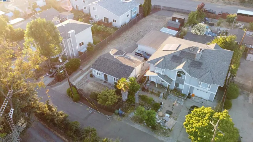 2044 Vivian St, Castro Valley, California 94546