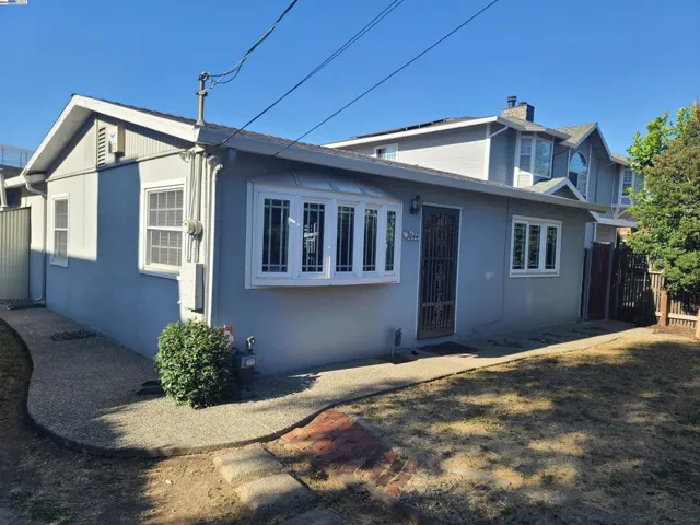 2044 Vivian St, Castro Valley, California 94546