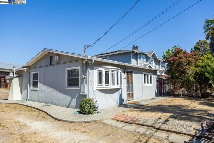 2044 Vivian St, Castro Valley, California 94546