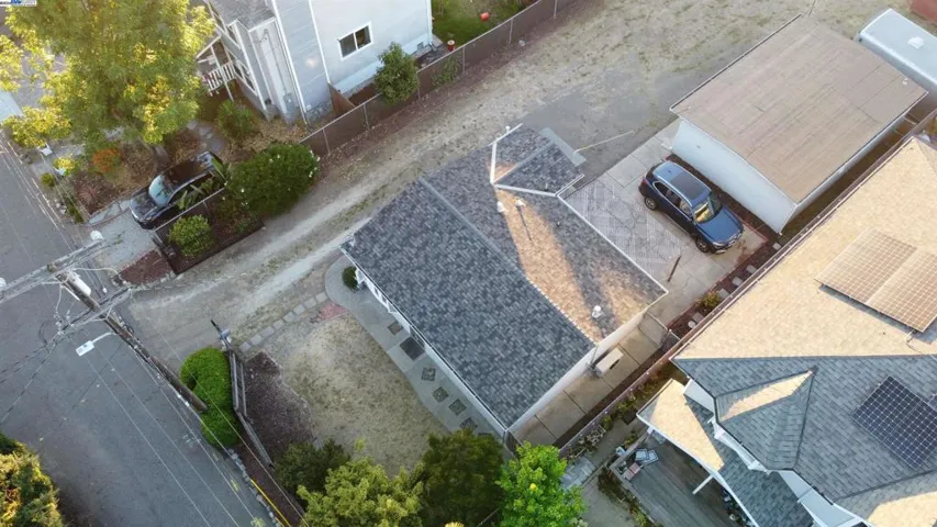 2044 Vivian St, Castro Valley, California 94546