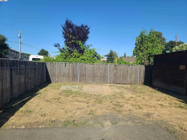 2044 Vivian St, Castro Valley, California 94546