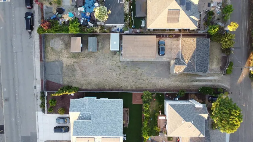 2044 Vivian St, Castro Valley, California 94546