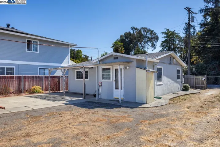 2044 Vivian St, Castro Valley, California 94546
