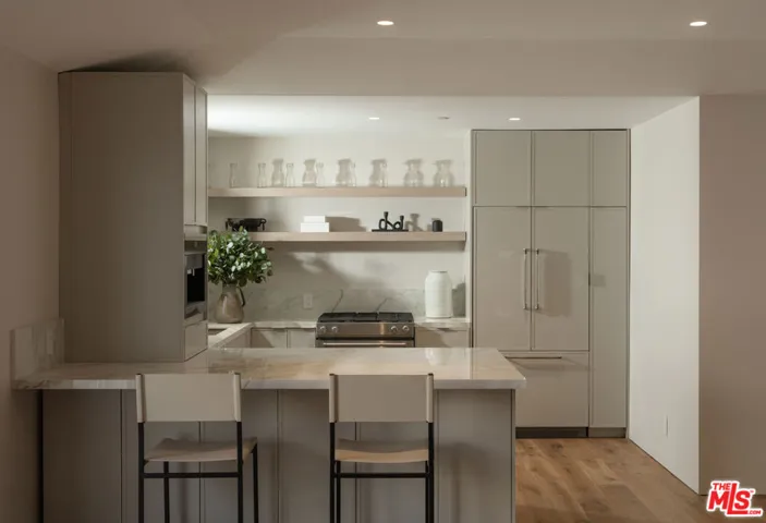 615 Hot Springs Road, Santa Barbara, California 93108