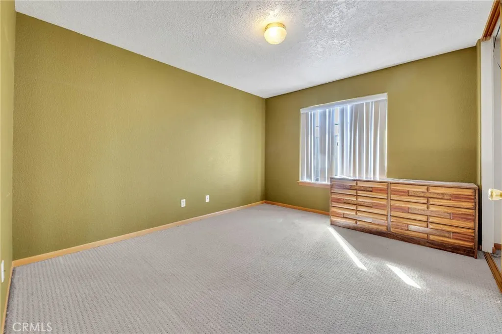 23675 Colony Road, Apple Valley, California 92308 home-pic-16