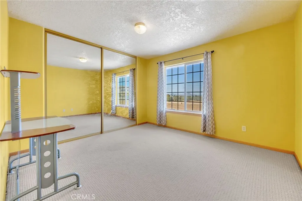 23675 Colony Road, Apple Valley, California 92308 home-pic-12