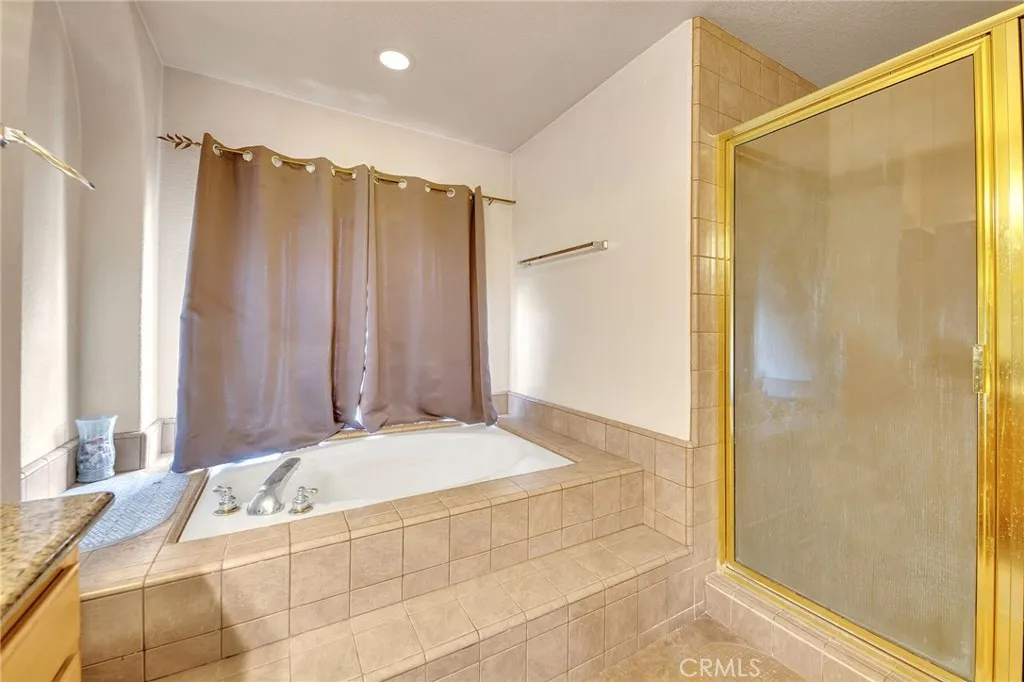 23675 Colony Road, Apple Valley, California 92308 home-pic-22