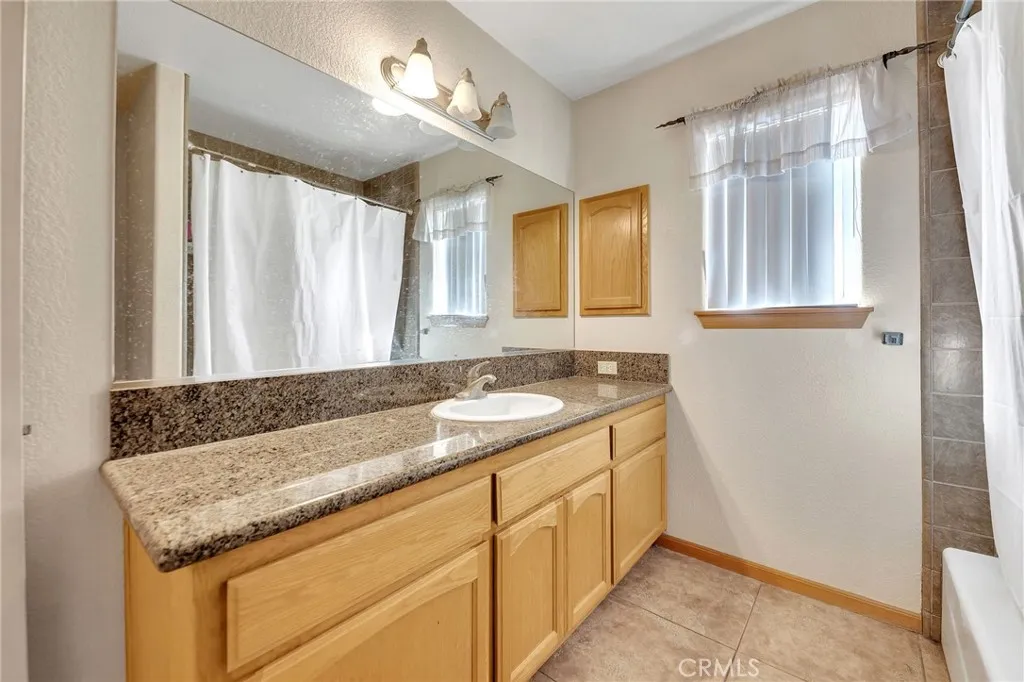 23675 Colony Road, Apple Valley, California 92308 home-pic-14