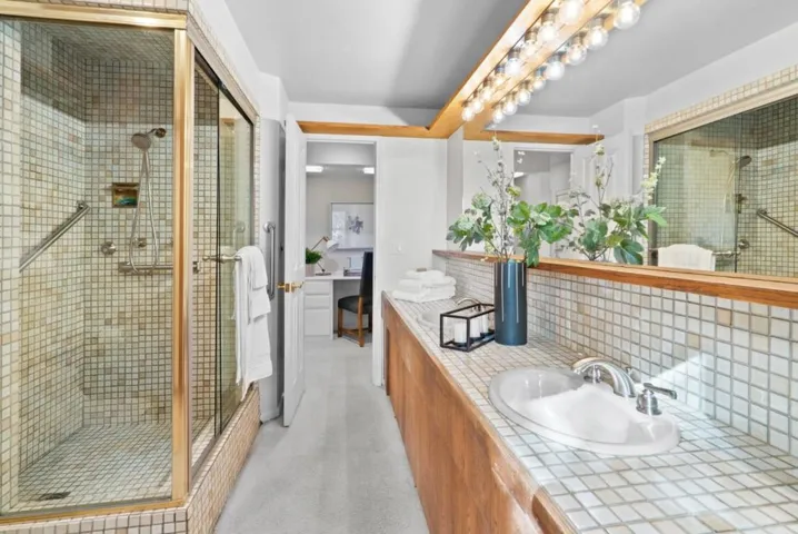 19365 Allendale Avenue, Saratoga, California 95070