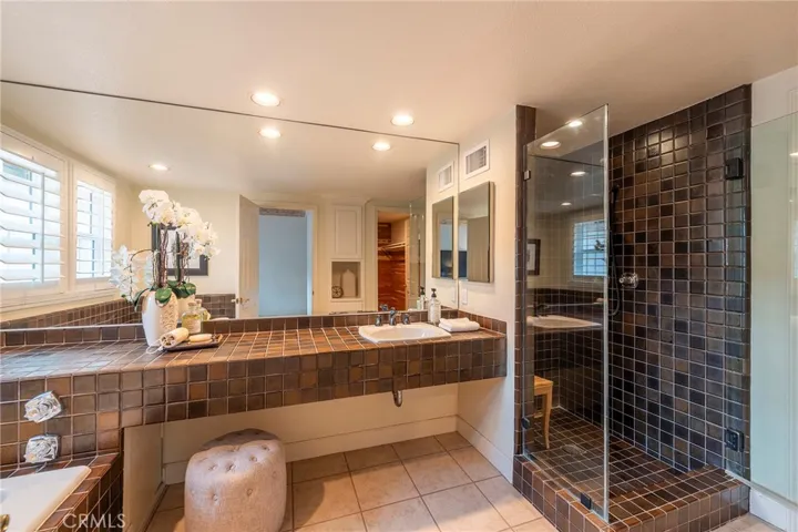 6143 E Morningview Drive 10, Anaheim Hills, California 92807