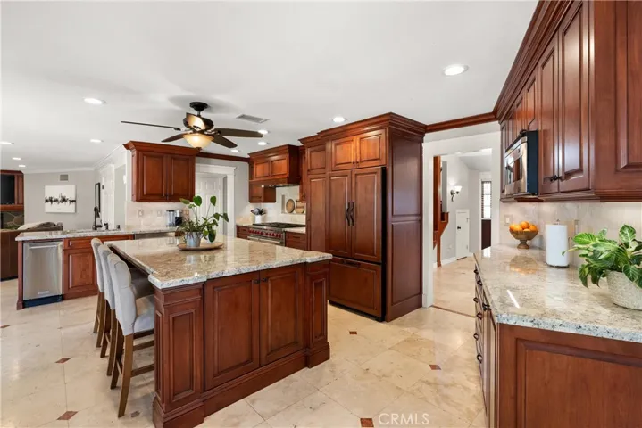 6081 Ridge Way, Yorba Linda, California 92886