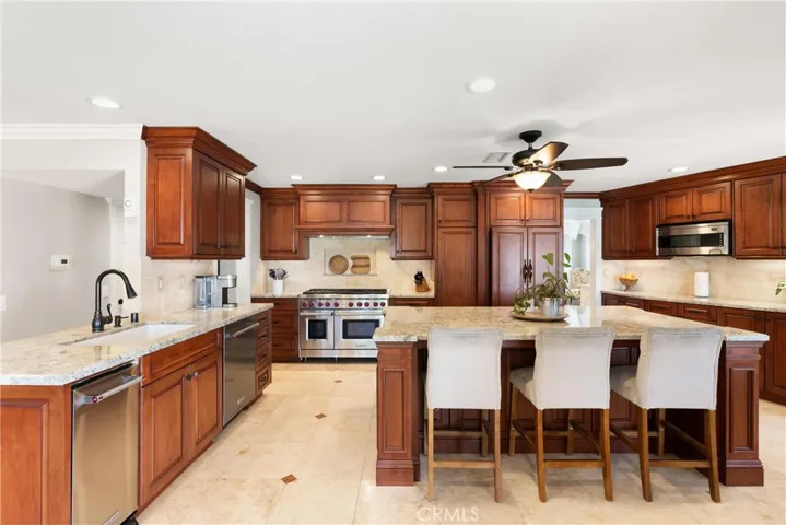 6081 Ridge Way, Yorba Linda, California 92886