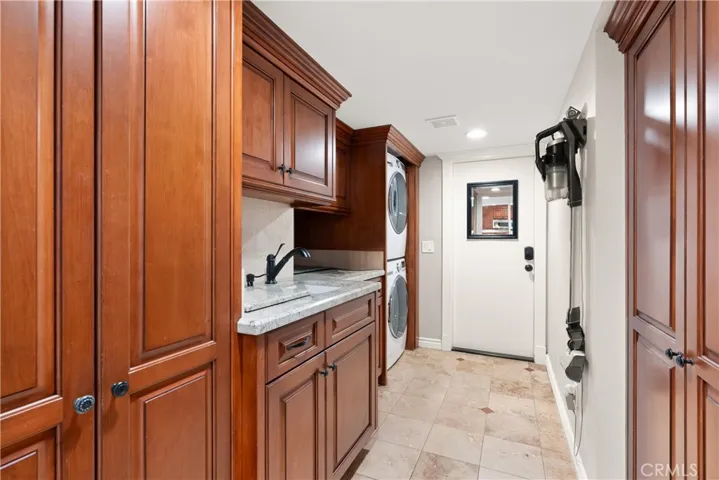 6081 Ridge Way, Yorba Linda, California 92886
