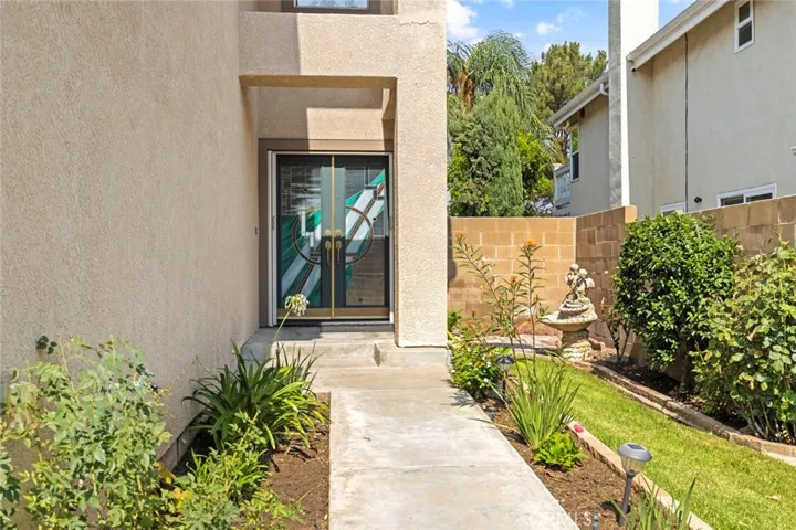 901 Newton Lane, Placentia, California 92870