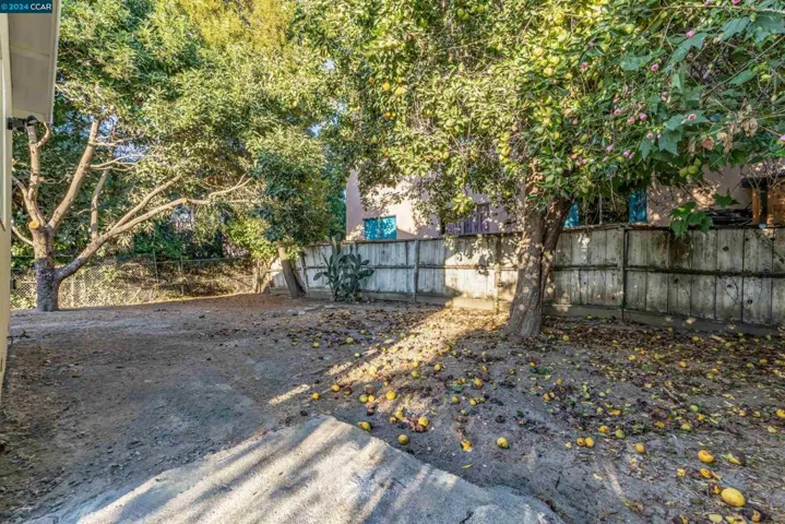 2048 21st St, San Pablo, California 94806