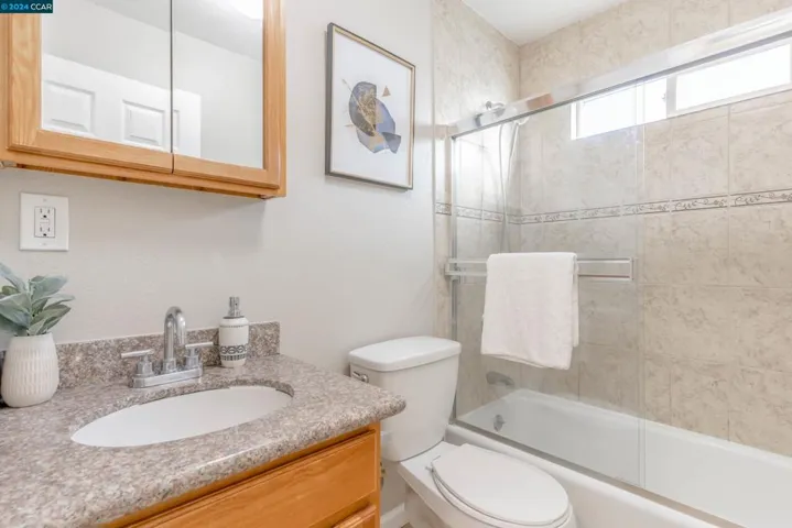 2048 21st St, San Pablo, California 94806