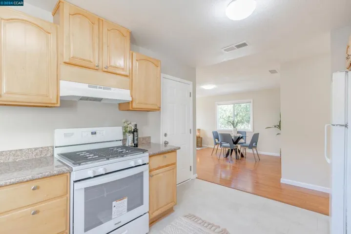 2048 21st St, San Pablo, California 94806