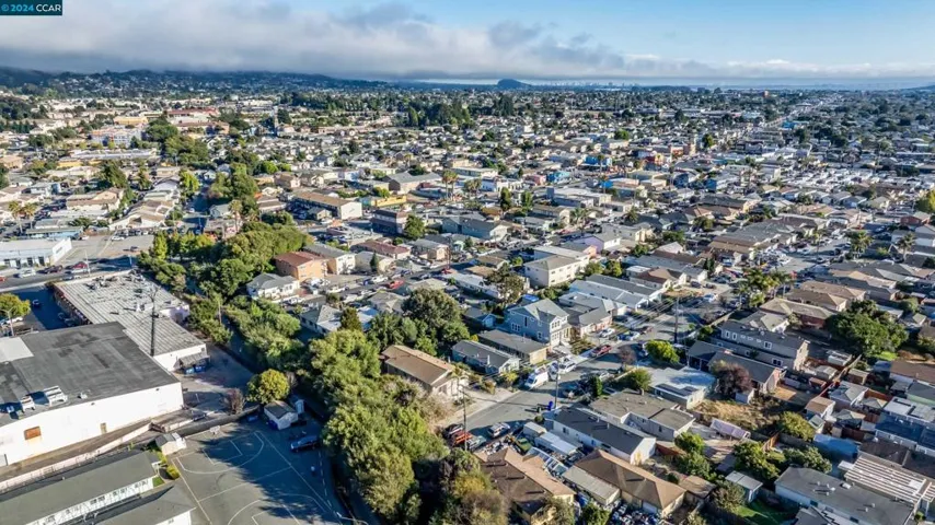 2048 21st St, San Pablo, California 94806