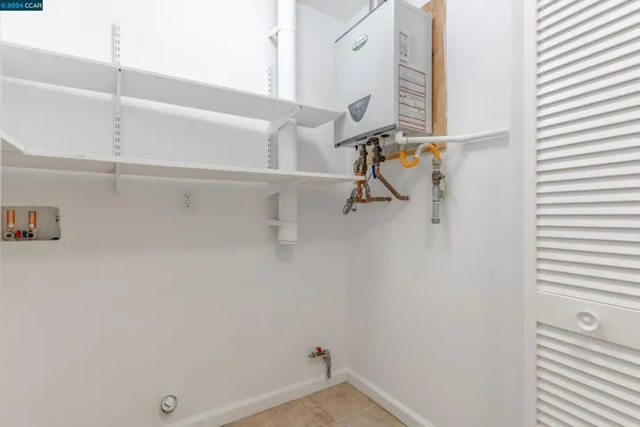 2048 21st St, San Pablo, California 94806