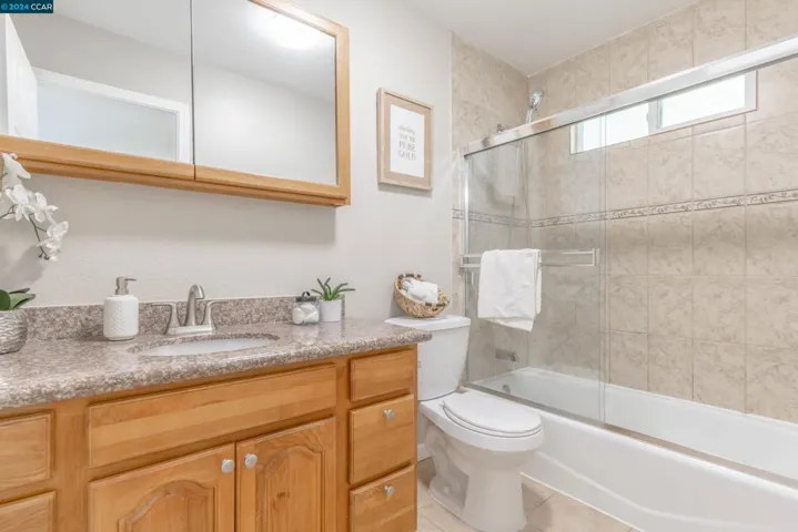 2048 21st St, San Pablo, California 94806