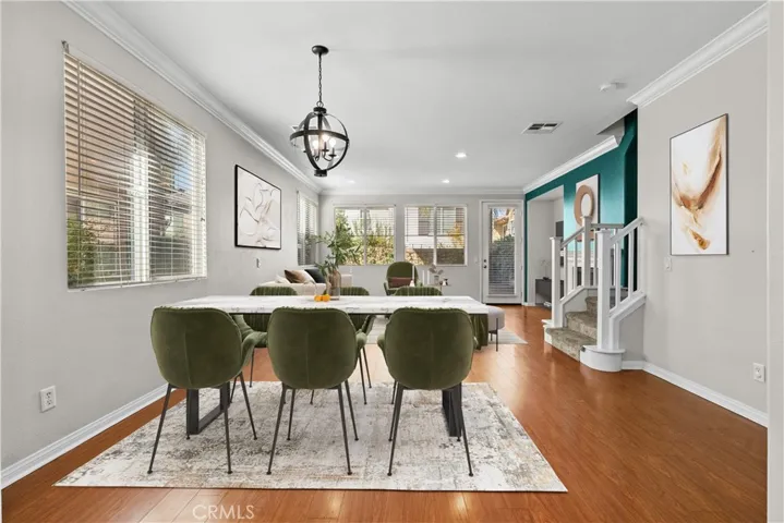 28433 Casselman Lane, Saugus, California 91350
