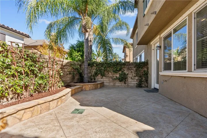 28433 Casselman Lane, Saugus, California 91350