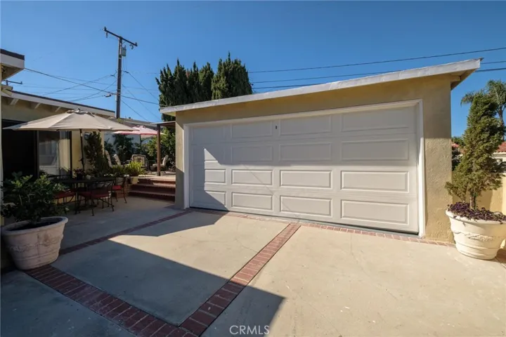 1977 Trudie Drive, Rancho Palos Verdes, California 90275