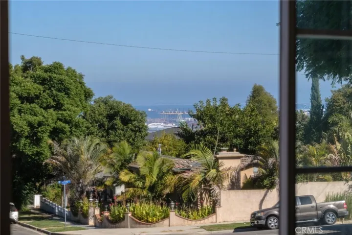 1977 Trudie Drive, Rancho Palos Verdes, California 90275