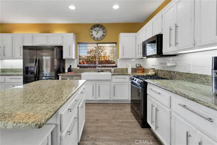14529 Rosemary Drive, Victorville, California 92394