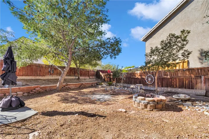 14529 Rosemary Drive, Victorville, California 92394