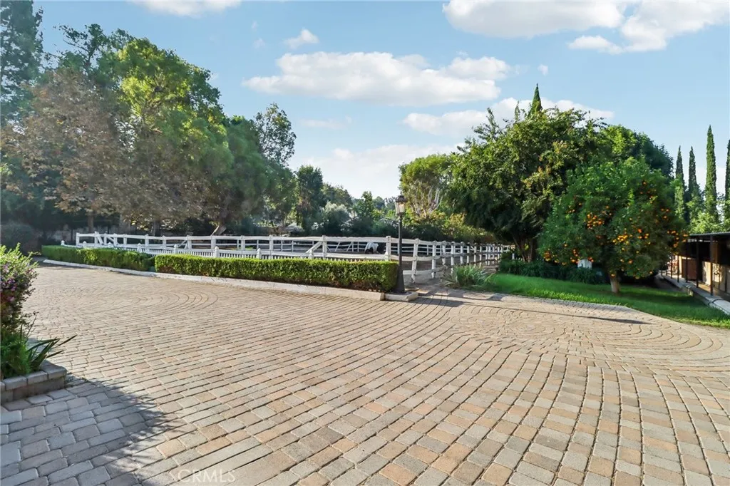 2611 Steeplechase Lane, Diamond Bar, California 91765 home-pic-41