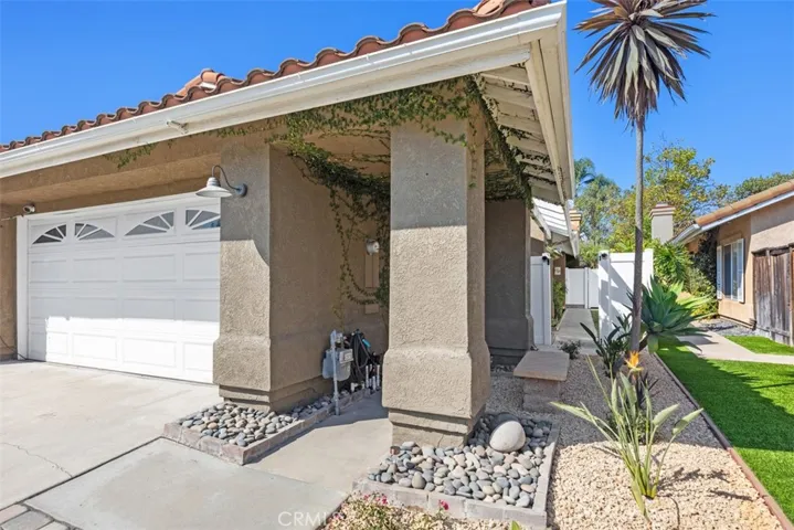 18963 Woodland Way, Trabuco Canyon, California 92679
