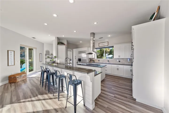 38199 Gio Circle, Temecula, California 92592