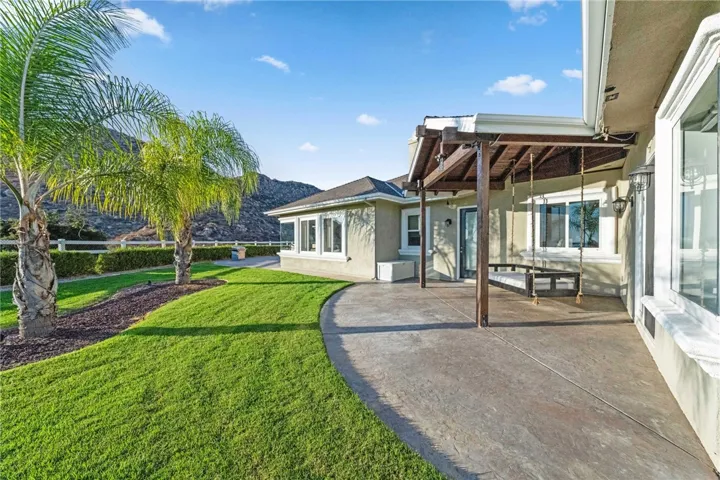38199 Gio Circle, Temecula, California 92592