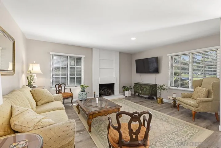 339 N Willowspring Dr, Encinitas, California 92024