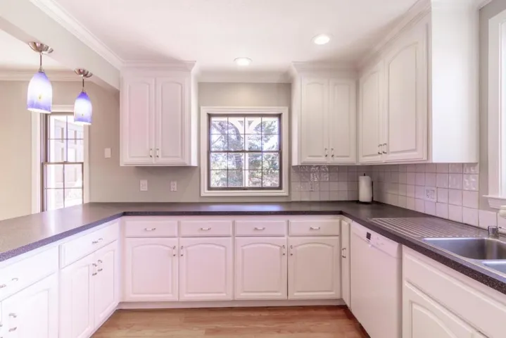 2404 Buena Vista Avenue, Belmont, California 94002