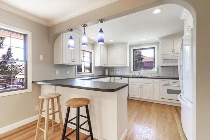 2404 Buena Vista Avenue, Belmont, California 94002