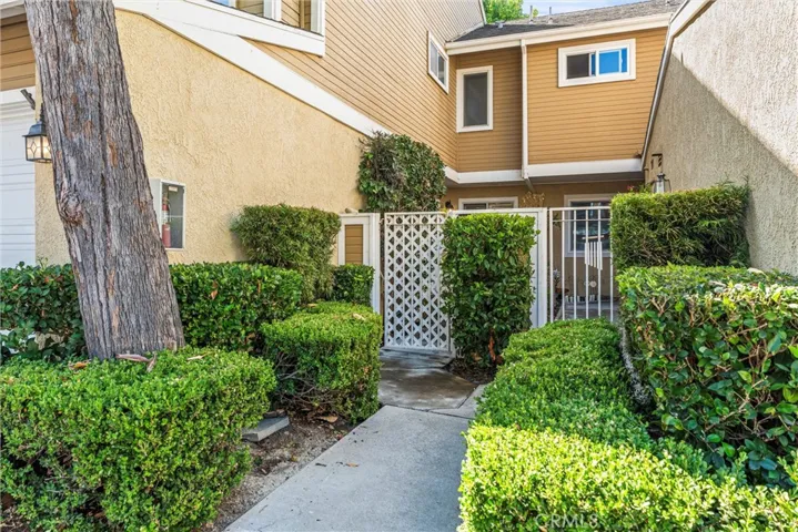 6 Cherrywood, Aliso Viejo, California 92656