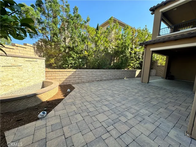 10 Lark, Lake Forest, California 92630