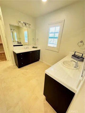 10 Lark, Lake Forest, California 92630