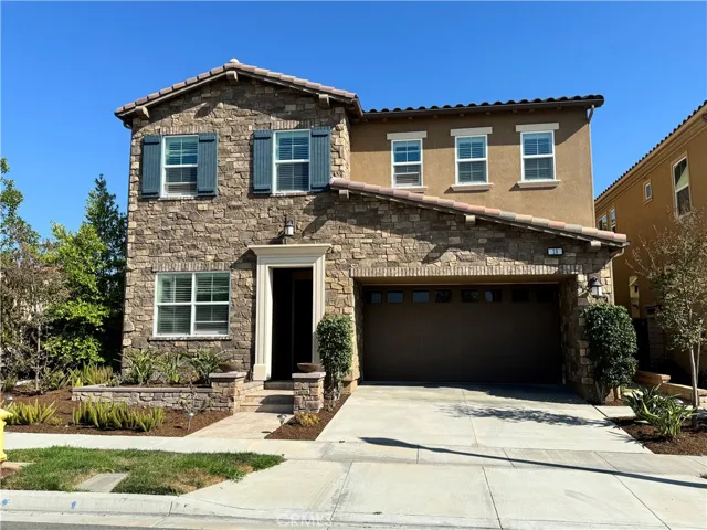 10 Lark, Lake Forest, California 92630