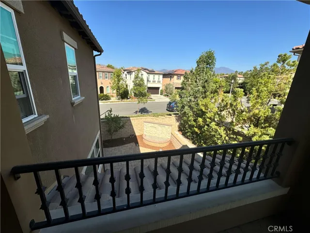 10 Lark, Lake Forest, California 92630