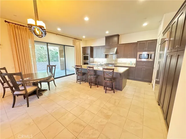10 Lark, Lake Forest, California 92630
