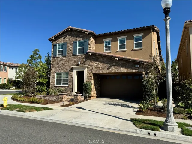 10 Lark, Lake Forest, California 92630
