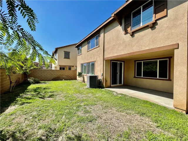 15583 Basil Leaf Lane, Fontana, California 92336